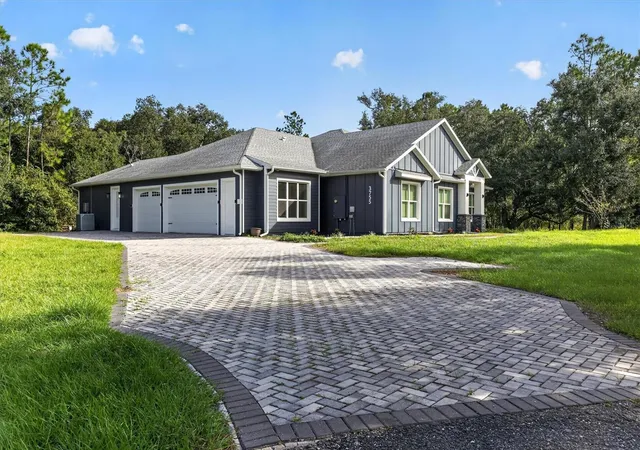 Single family home for sale at 3755 Lakeview Acres Rd, Saint Cloud, FL 34772 | MLS# K4903892