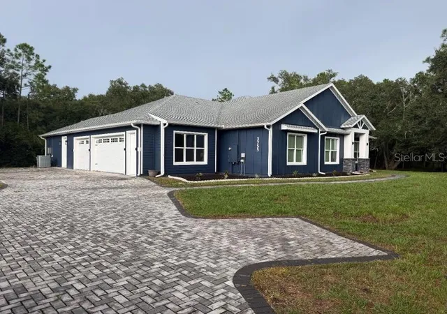 Photo 2 of Single family home for sale at 3755 Lakeview Acres Rd, Saint Cloud, FL 34772 | MLS# K4903892 | Listing updated on 2026-10-20
