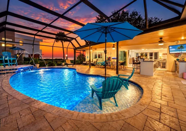 Photo 1 of Single family home for sale at 302 Braden Ave, Sarasota, FL 34243 | MLS# A4709992 | Listing updated on 2026-10-29