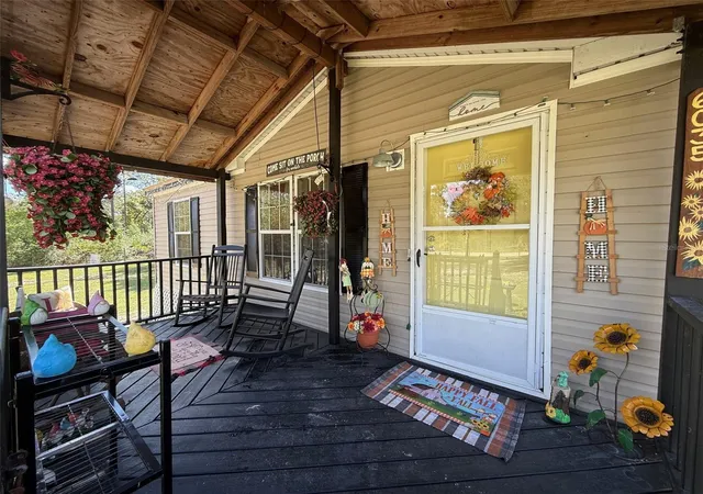 Photo 2 of Manufactured home for sale at 6035 Oak Leaf Rd, Keystone Heights, FL 32656 | MLS# GC544244 | Listing updated on 2026-10-20