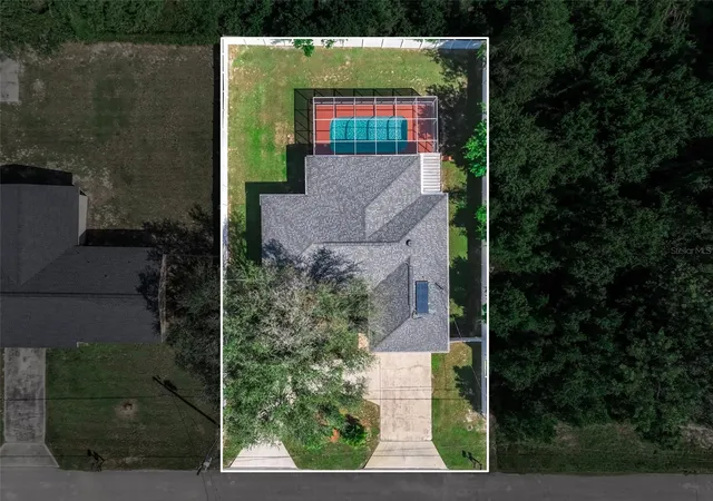 Photo 2 of Single family home for sale at 302 Lotus Ave, Sebring, FL 33872 | MLS# L4965866 | Listing updated on 2026-10-23
