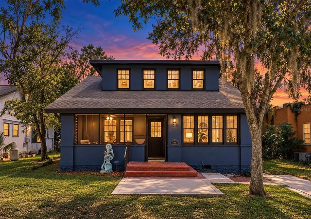 Single family home for sale at 1510 Washington Ave, EUSTIS, FL 32726 | MLS# S5159767