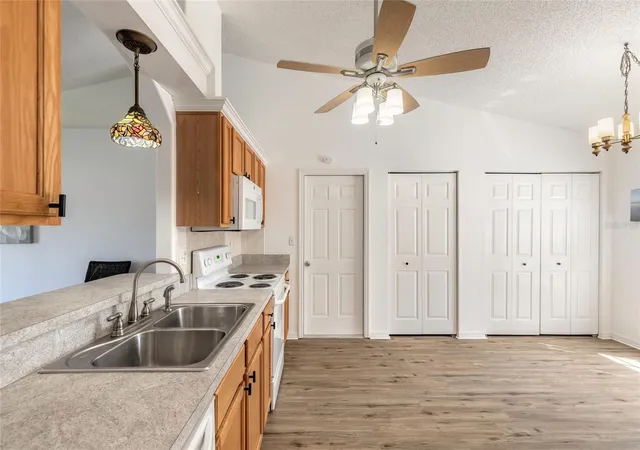 Photo 3 of Single family home for sale at 1163 Southwinds Dr, Port Orange, FL 32129 | MLS# V4951879 | Listing updated on 2026-10-27