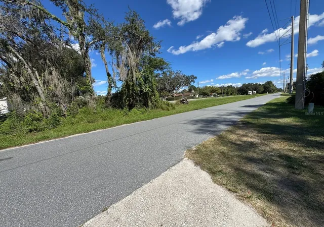 Photo 1 of Manufactured home for sale at 1708 Jones Dr, Leesburg, FL 34748 | MLS# O6450783 | Listing updated on 2026-10-22