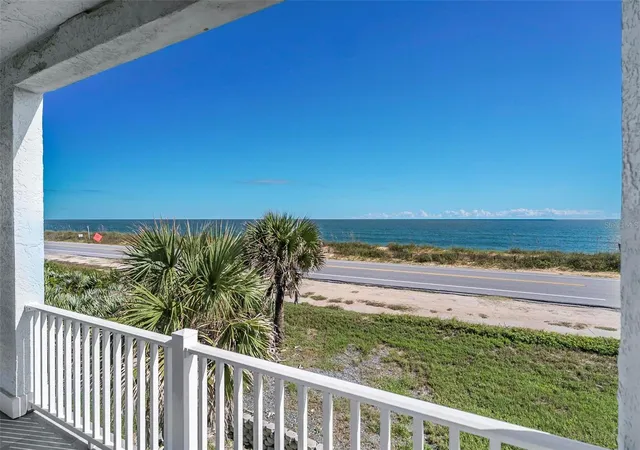 Photo 3 of Single family home for sale at 2101 N Ocean Shore Blvd, Flagler Beach, FL 32136 | MLS# FC322200 | Listing updated on 2026-10-21