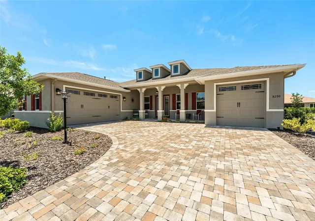 Single family home for sale at 8290 SW 92nd Circle, OCALA, FL 34481 | MLS# OM734239