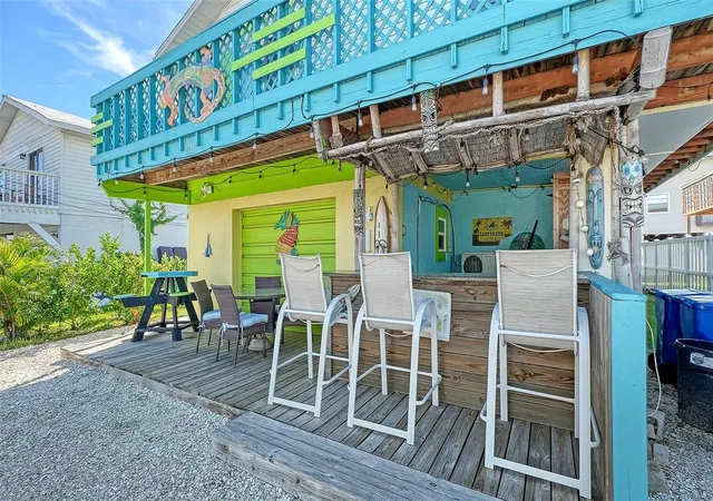 Photo 3 of House for sale at 2514 Ave B, Bradenton Beach, FL 34217 | MLS# A4710003 | Listing updated on 2026-10-25
