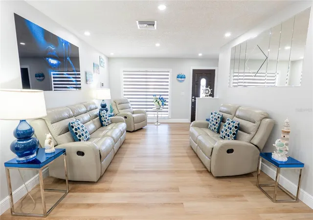 Photo 4 of Single family home for sale at 6727 Swain Ave, Tampa, FL 33625 | MLS# TB8559235 | Listing updated on 2026-10-20