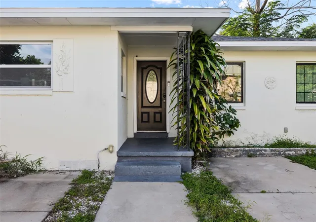 Photo 1 of Single family home for sale at 2227 19th Street S, Saint Petersburg, FL 33712 | MLS# TB8559237 | Listing updated on 2026-10-22