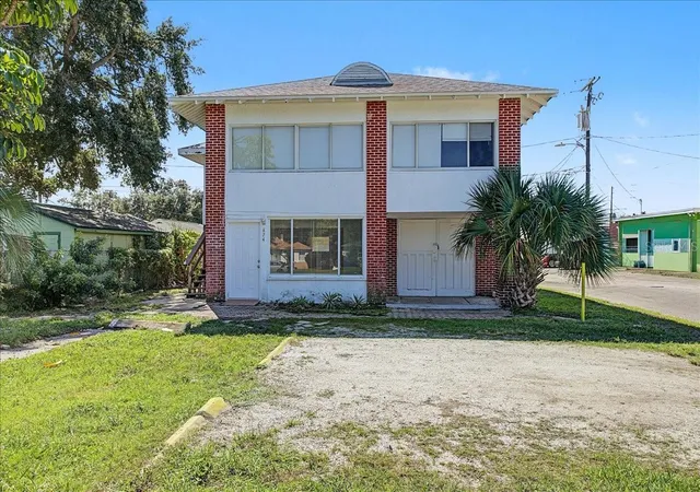 Photo 2 of Multi family home for sale at 874 21st Avenue S, Saint Petersburg, FL 33705 | MLS# S5159775 | Listing updated on 2026-10-26