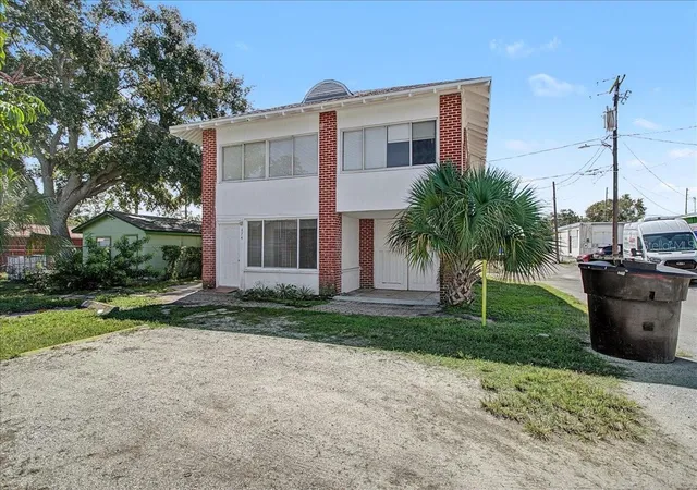 Photo 3 of Multi family home for sale at 874 21st Avenue S, Saint Petersburg, FL 33705 | MLS# S5159775 | Listing updated on 2026-10-26