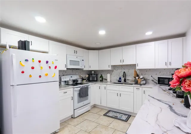 Photo 3 of Single family home for sale at 8819 W Broad St, Tampa, FL 33615 | MLS# TB8559239 | Listing updated on 2026-10-20