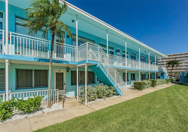 Photo 3 of Condo for sale at 1834 Shore Dr S #4, South Pasadena, FL 33707 | MLS# W7890420 | Listing updated on 2026-10-25