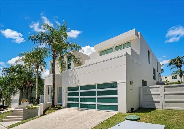 Photo 1 of Single family home for sale at 471 Arboles De Montehiedra, San Juan, PR 00926 | MLS# PR9125067 | Listing updated on 2026-10-20