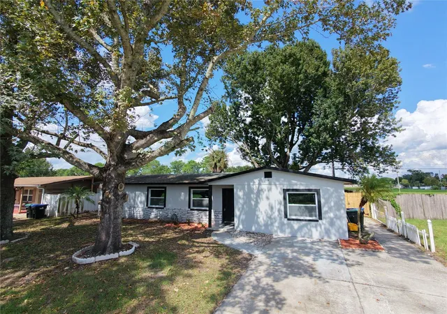 Single family home for sale at 3997 Queen Anne Dr, ORLANDO, FL 32839 | MLS# O6450798