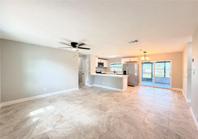 Photo 3 of Single family home for sale at 3997 Queen Anne Dr, Orlando, FL 32839 | MLS# O6450798 | Listing updated on 2026-10-27
