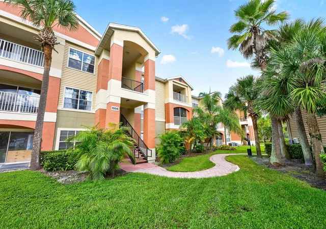 Photo 1 of Condo for sale at 1950 Summer Clb Dr #310, Oviedo, FL 32765 | MLS# O6450800 | Listing updated on 2026-10-20