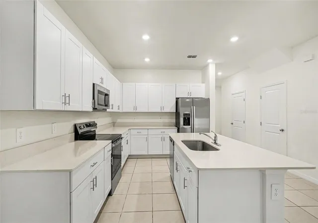 Photo 2 of Townhouse for sale at 3332 Lapis Lake Dr, Zephyrhills, FL 33541 | MLS# TB8559251 | Listing updated on 2026-10-23