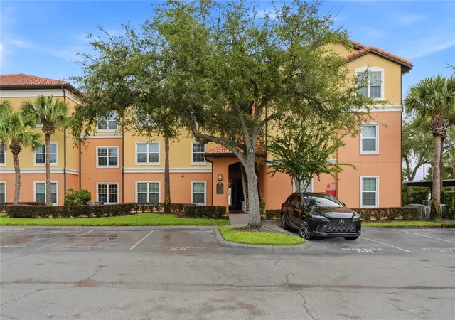 Condo for sale at 5451 Vineland Rd #2301, ORLANDO, FL 32811 | MLS# O6450807