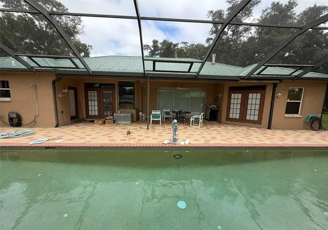 Photo 1 of Single family home for sale at 13301 Sullivan Manor Ct, Dover, FL 33527 | MLS# TB8559262 | Listing updated on 2026-10-27