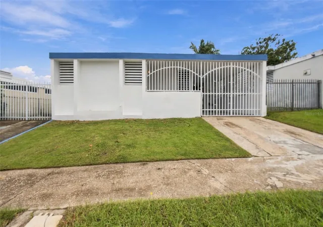 Photo 1 of Single family home for sale at Calle 15 H18 Urb Villa Linares, Vega Alta, PR 00692 | MLS# PR9125069 | Listing updated on 2026-10-20