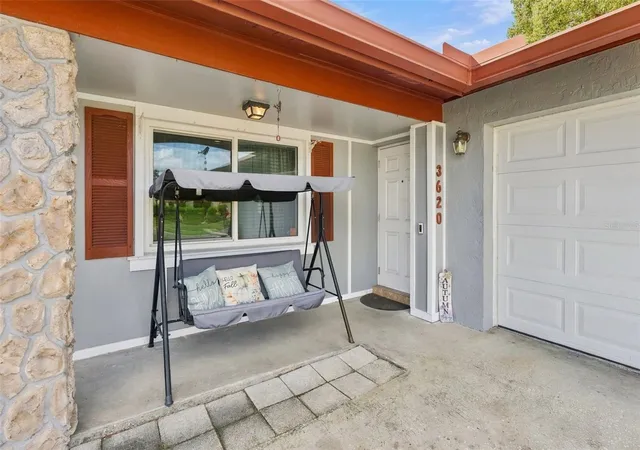 Photo 4 of Single family home for sale at 3620 Coppertree Cir, Brandon, FL 33511 | MLS# TB8559268 | Listing updated on 2026-10-22