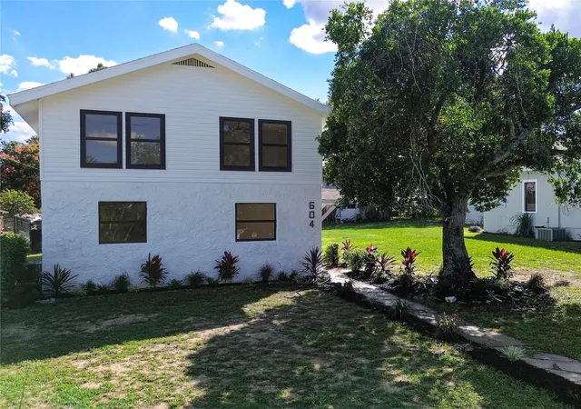 Photo 1 of Single family home for sale at 604 Edmund Ave, Dundee, FL 33838 | MLS# O6450817 | Listing updated on 2026-10-22