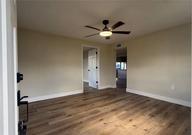 Photo 4 of Single family home for sale at 604 Edmund Ave, Dundee, FL 33838 | MLS# O6450817 | Listing updated on 2026-10-22
