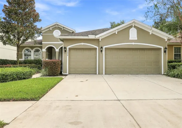 Photo 2 of Single family home for sale at 3004 Maple Shade Pl, Seffner, FL 33584 | MLS# TB8559271 | Listing updated on 2026-10-22