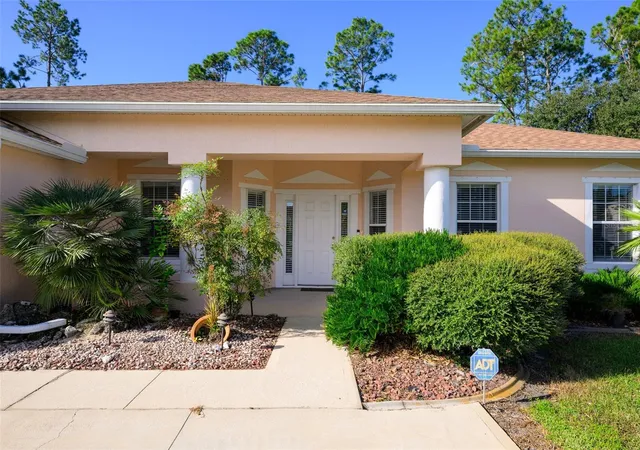 Photo 3 of Single family home for sale at 46 Llama Trl, Palm Coast, FL 32164 | MLS# FC322206 | Listing updated on 2026-10-27