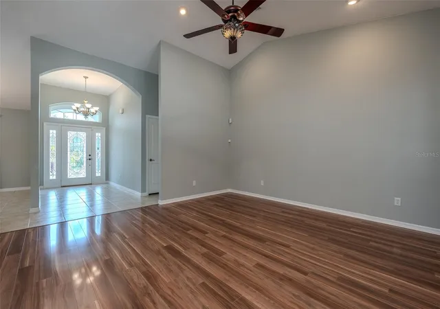 Photo 3 of Single family home for sale at 5100 SW 111th Lane Rd, Ocala, FL 34476 | MLS# OM734245 | Listing updated on 2026-10-21