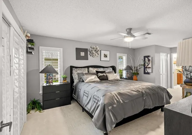 Photo 4 of Single family home for sale at 6016 Country Ridge Ln, New Port Richey, FL 34655 | MLS# O6450828 | Listing updated on 2026-10-21