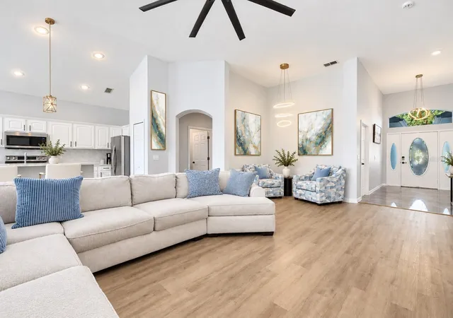 Photo 3 of Single family home for sale at 221 Westmoreland Cir, Kissimmee, FL 34744 | MLS# O6450831 | Listing updated on 2026-10-20