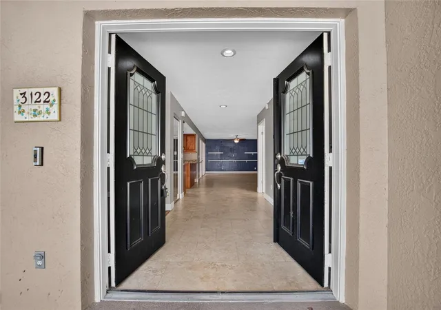 Photo 4 of Single family home for sale at 3122 Reseda Ct, Tampa, FL 33618 | MLS# C7532176 | Listing updated on 2026-10-20