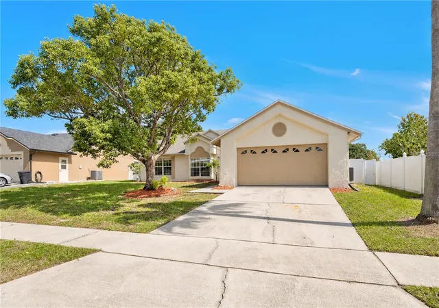 Photo 2 of Single family home for sale at 1056 Condor Pl, Winter Springs, FL 32708 | MLS# O6450851 | Listing updated on 2026-10-21