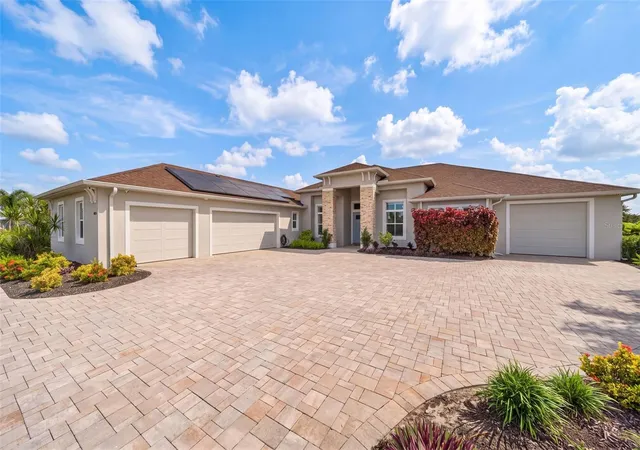 Photo 4 of Single family home for sale at 1628 148th Terrace E, Parrish, FL 34219 | MLS# A4710035 | Listing updated on 2026-10-27