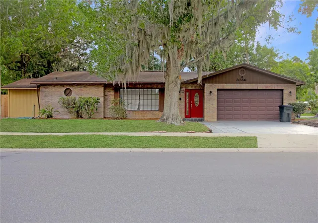 Photo 4 of Single family home for sale at 3736 Paige St, Port Orange, FL 32129 | MLS# NS1089530 | Listing updated on 2026-10-20
