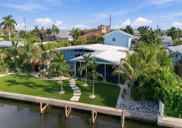 Photo 1 of Single family home for sale at 528 Key Royale Dr, Holmes Beach, FL 34217 | MLS# A4710037 | Listing updated on 2026-10-21