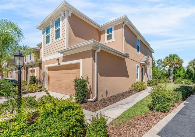 Photo 2 of Townhouse for sale at 11960 Sky Acres Ter, Bradenton, FL 34211 | MLS# A4710038 | Listing updated on 2026-10-22