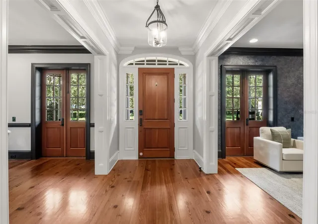 Photo 3 of Single family home for sale at 1600 Legion Dr, Winter Park, FL 32789 | MLS# O6450869 | Listing updated on 2026-10-21