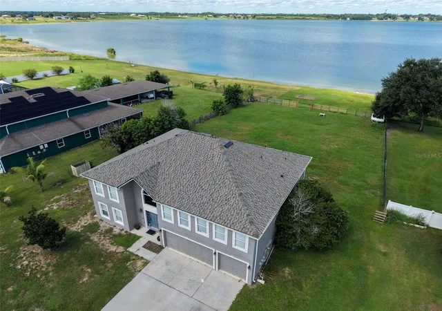 Photo 1 of Single family home for sale at 148 Vista View Ave, Eagle Lake, FL 33839 | MLS# O6450870 | Listing updated on 2026-10-26