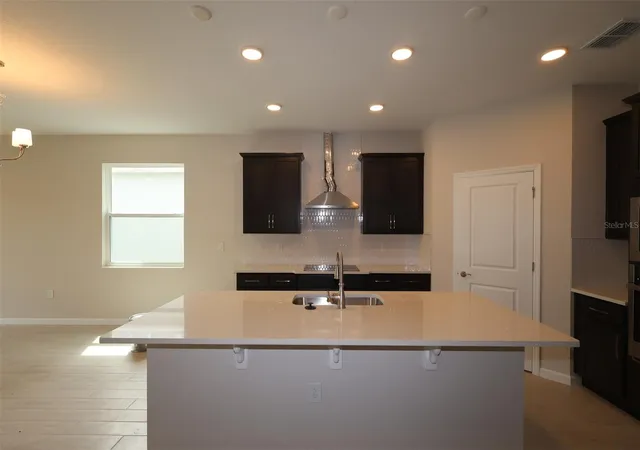 Photo 4 of Single family home for sale at 6873 Yellow Warbler Bnd, St Cloud, FL 34773 | MLS# O6450872 | Listing updated on 2026-10-23