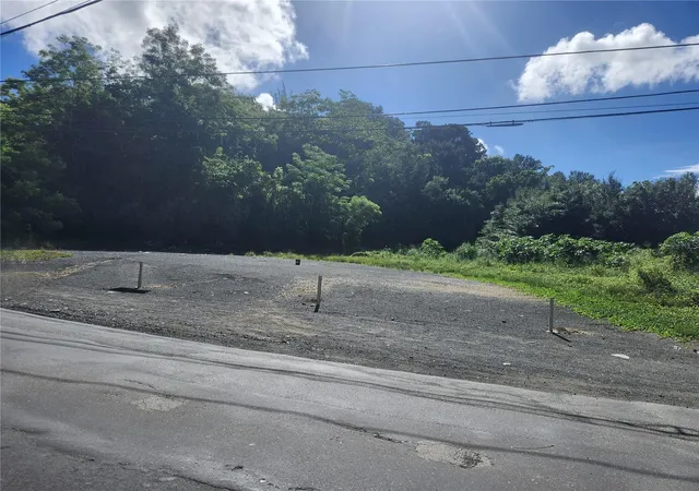 Photo 3 of Single family home for sale at Km 86 165 Rd, Toa Alta, PR 00953 | MLS# PR9125077 | Listing updated on 2026-10-28