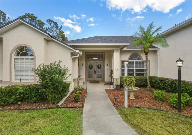 Photo 2 of Single family home for sale at 24 Leaver Dr, Palm Coast, FL 32137 | MLS# FC322211 | Listing updated on 2026-10-28