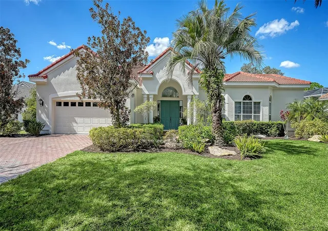 Single family home for sale at 8010 Collingwood Ct, UNIVERSITY PARK, FL 34201 | MLS# A4710058
