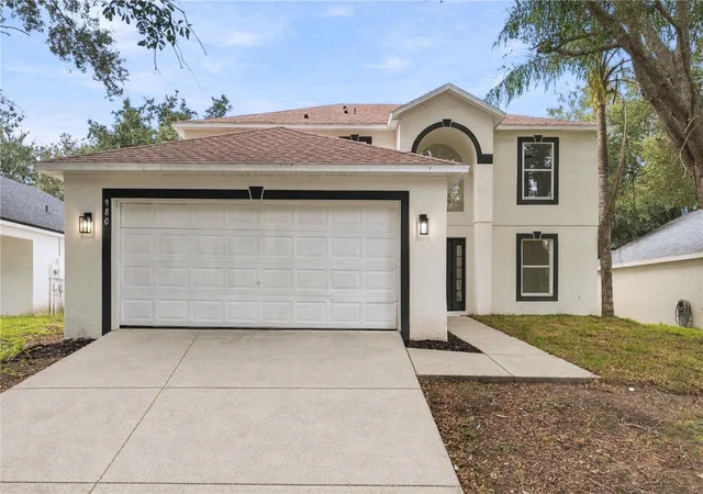 Single family home for sale at 980 Mayfair St, EUSTIS, FL 32726 | MLS# O6450892