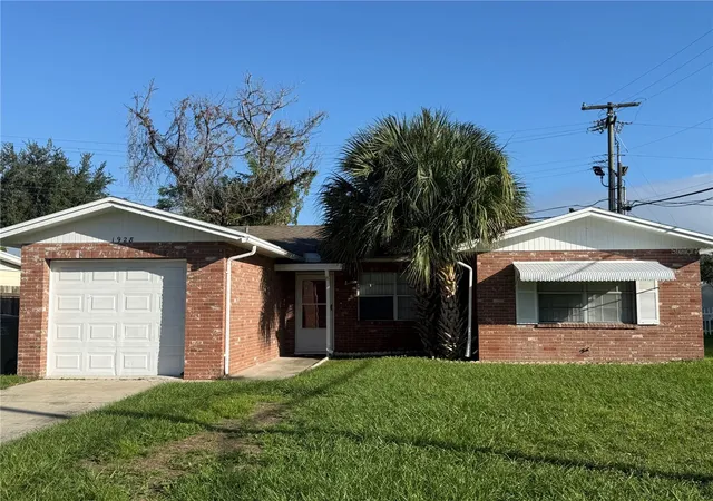 Single family home for sale at 1928 Alexander Dr, LAKELAND, FL 33803 | MLS# B4902399