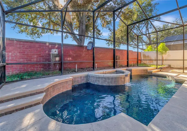 Photo 1 of Single family home for sale at 4877 Grassy Knoll Dr, Tavares, FL 32778 | MLS# G5119237 | Listing updated on 2026-10-22