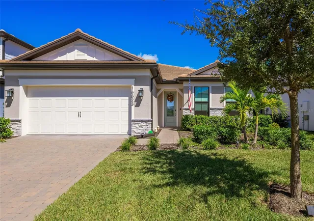 Photo 3 of Single family home for sale at 16523 Arbor Ridge Trl, Bradenton, FL 34211 | MLS# A4710067 | Listing updated on 2026-10-23