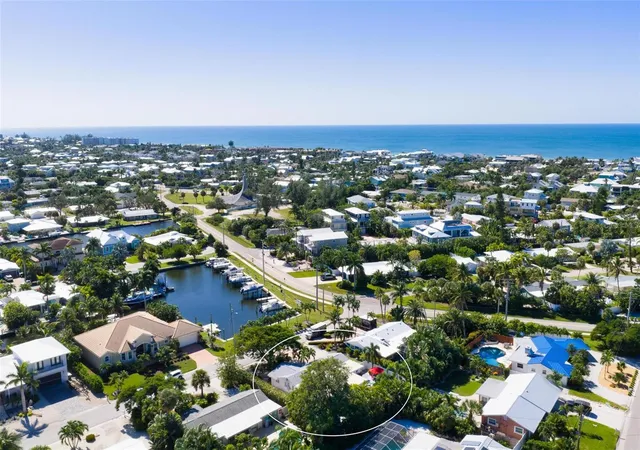Photo 2 of Single family home for sale at 504 69th Street, Holmes Beach, FL 34217 | MLS# A4710069 | Listing updated on 2026-10-23